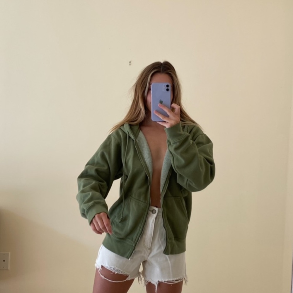 Brandy Melville Zip Up